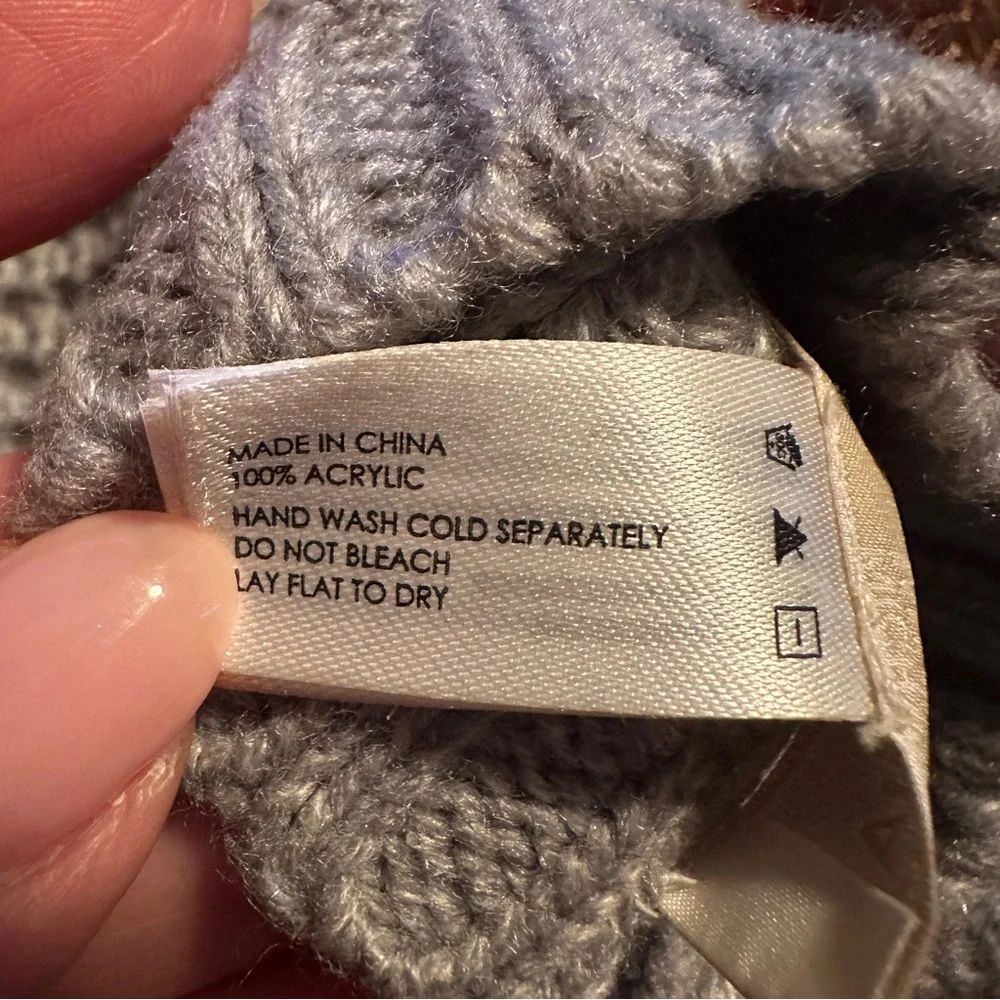 Michael Michael Kors Gray Fingerless Cable Knit Gloves NWOT